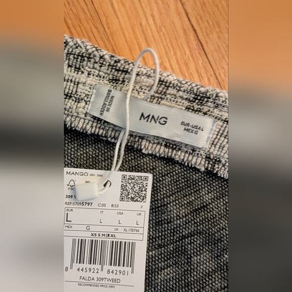 Mango Black and White Ruffled Mini Skater Skirt - Picture 4 of 5